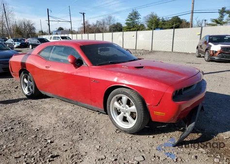 2013 Dodge Challenger R/T из США, поврежденный, VIN 2C3CDYBT6DH524900